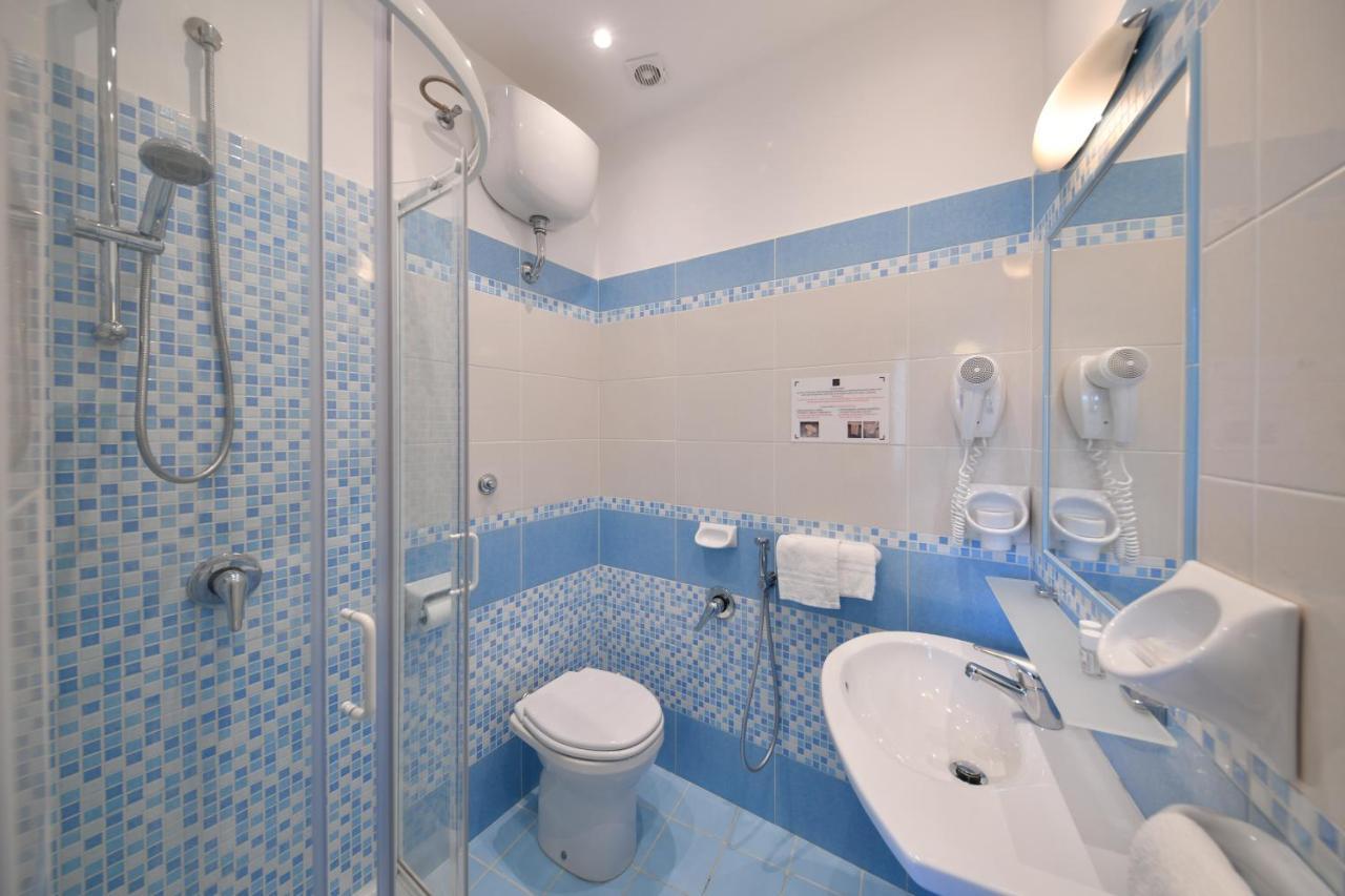 Hotel Noris Иския Екстериор снимка