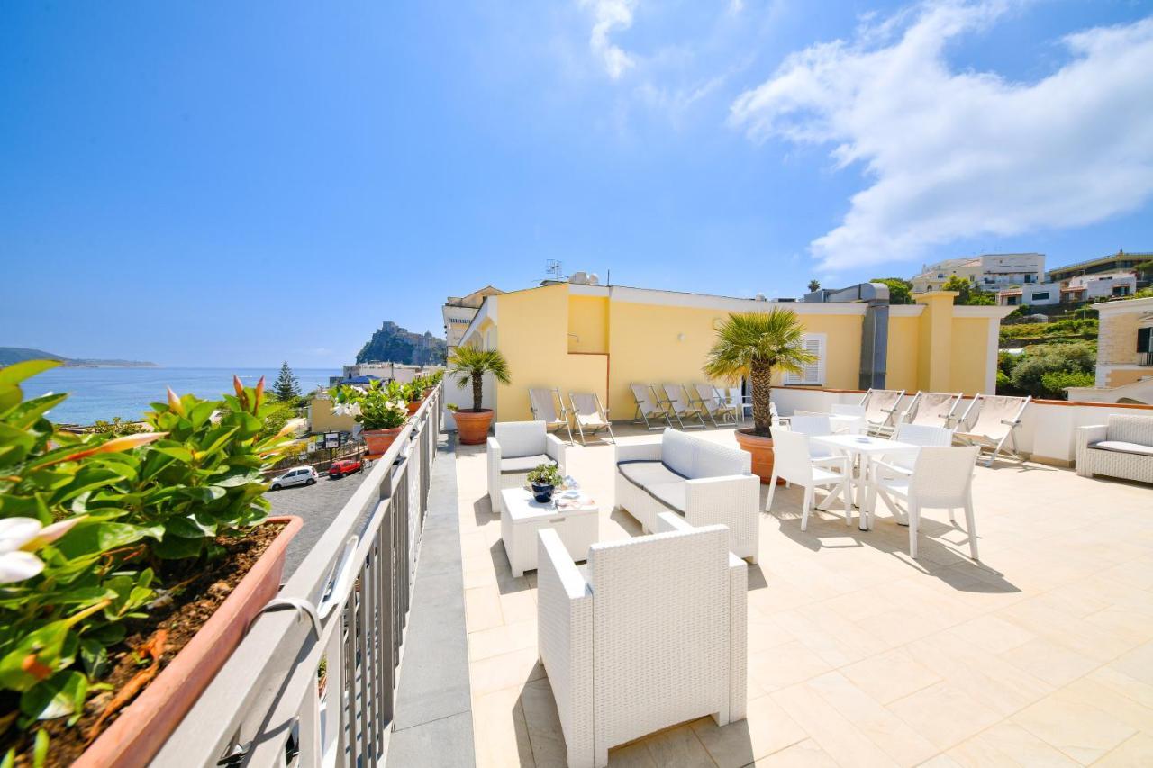 Hotel Noris Иския Екстериор снимка