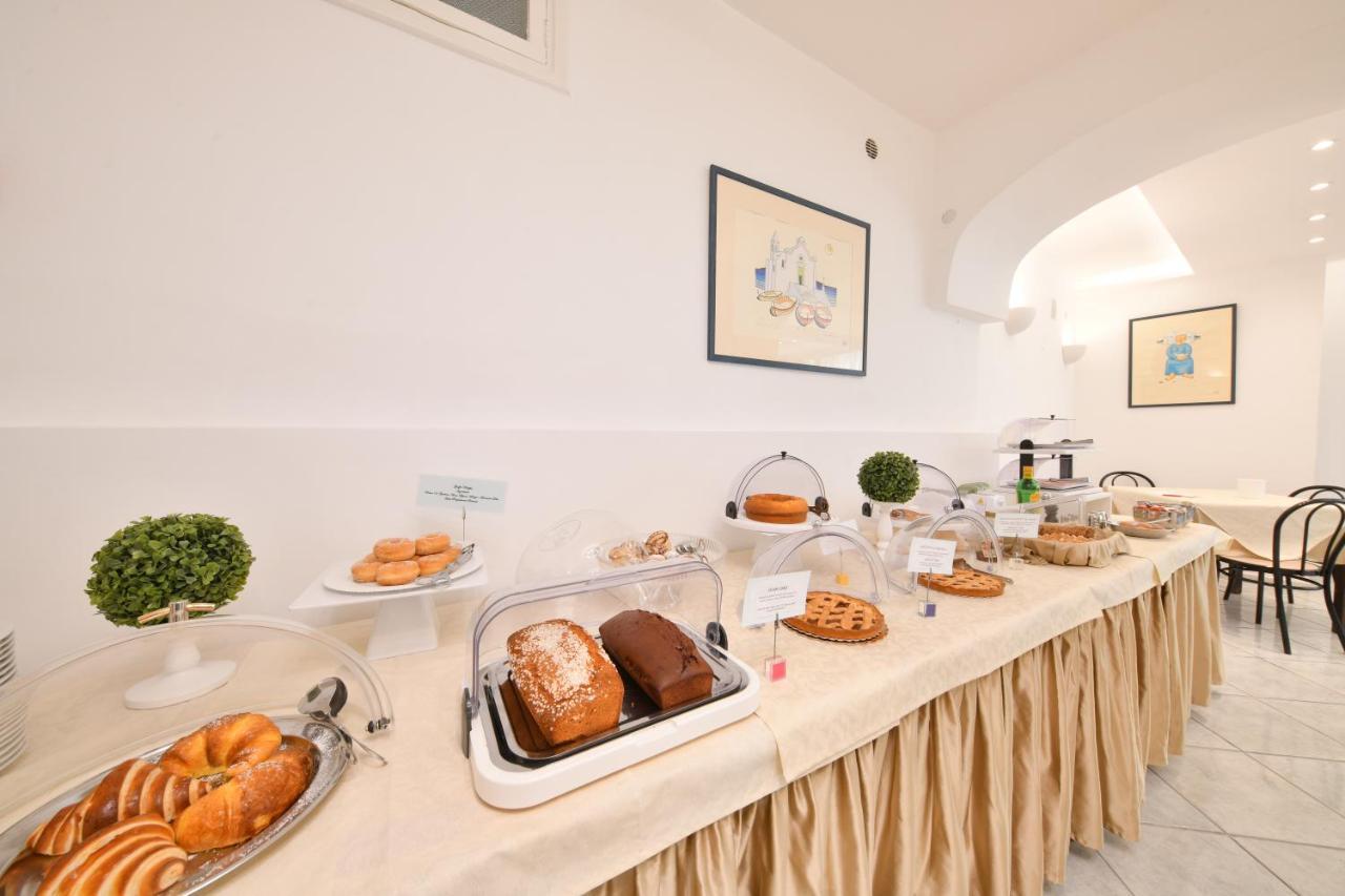 Hotel Noris Иския Екстериор снимка
